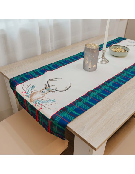 emi_joy_karacsnyi_asztalterito