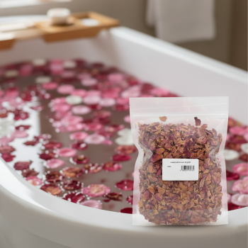 EMI_rózsaszirmok_a_fürdővízbe