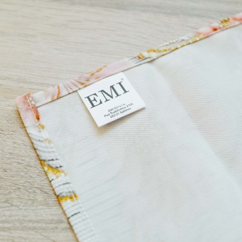 emi_sylvet_asztalterito