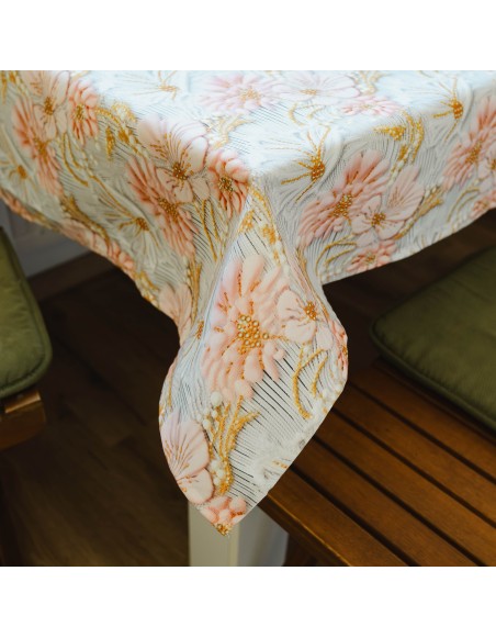 emi_sylvet_asztalterito