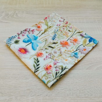 emi_aurelia_asztalterito