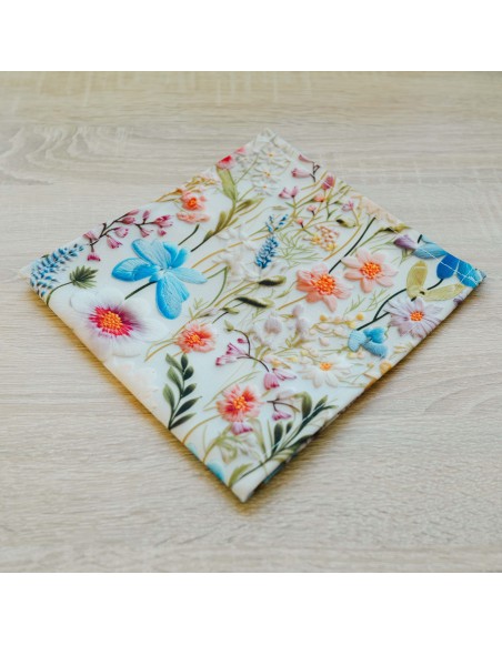 emi_aurelia_asztalterito