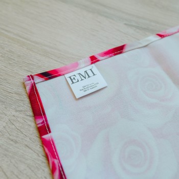 EMI Lovelin asztalterítő