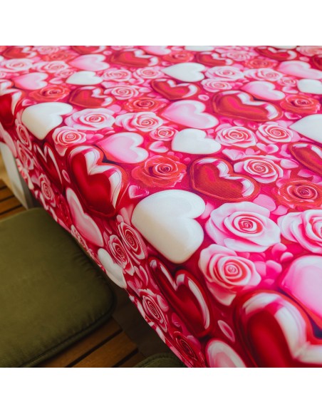 emi_lovelin_asztalterito