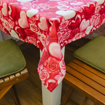 emi_lovelin_asztalterito