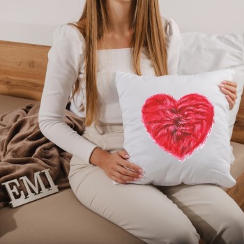 emi_fluffy_diszparna