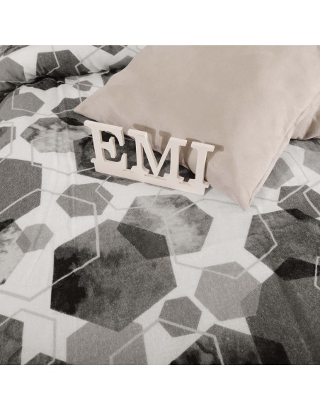 emi_oscar_flanel_agynemuhuzat