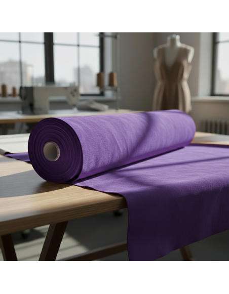 EMI lila színű velúr méteráru S7