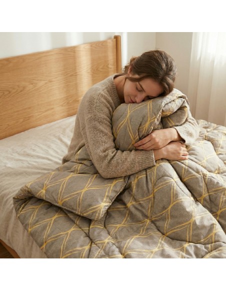 emi_monaco_nyari_paplan_900g